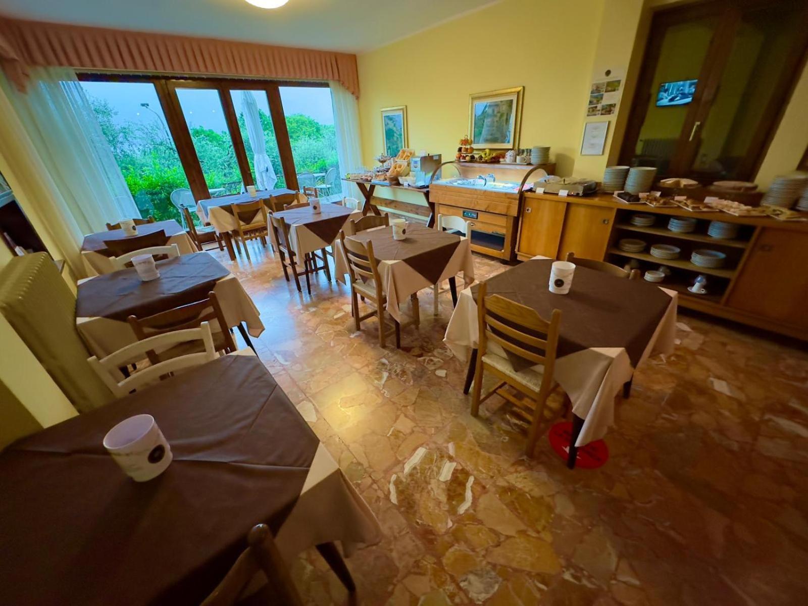 Hotel Casa Piantoni Лімоне-суль-Гарда Екстер'єр фото